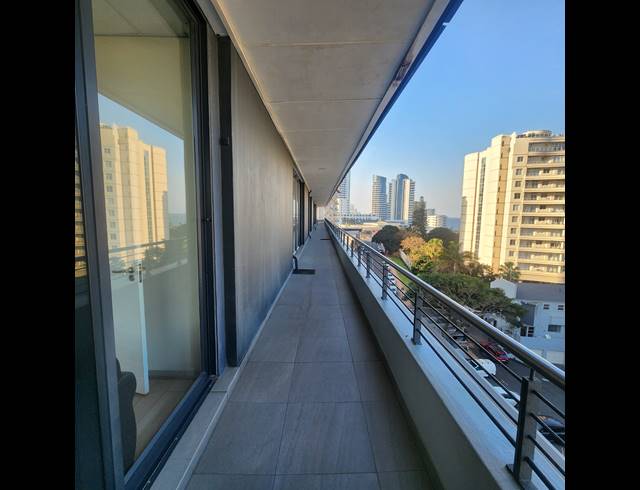 170M² OFFICE TO LET IN UMHLANGA CENTRAL